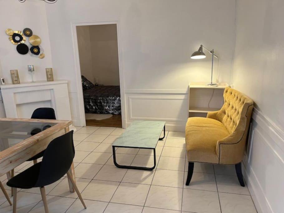Joli Appartement Centre Nevers Exterior foto